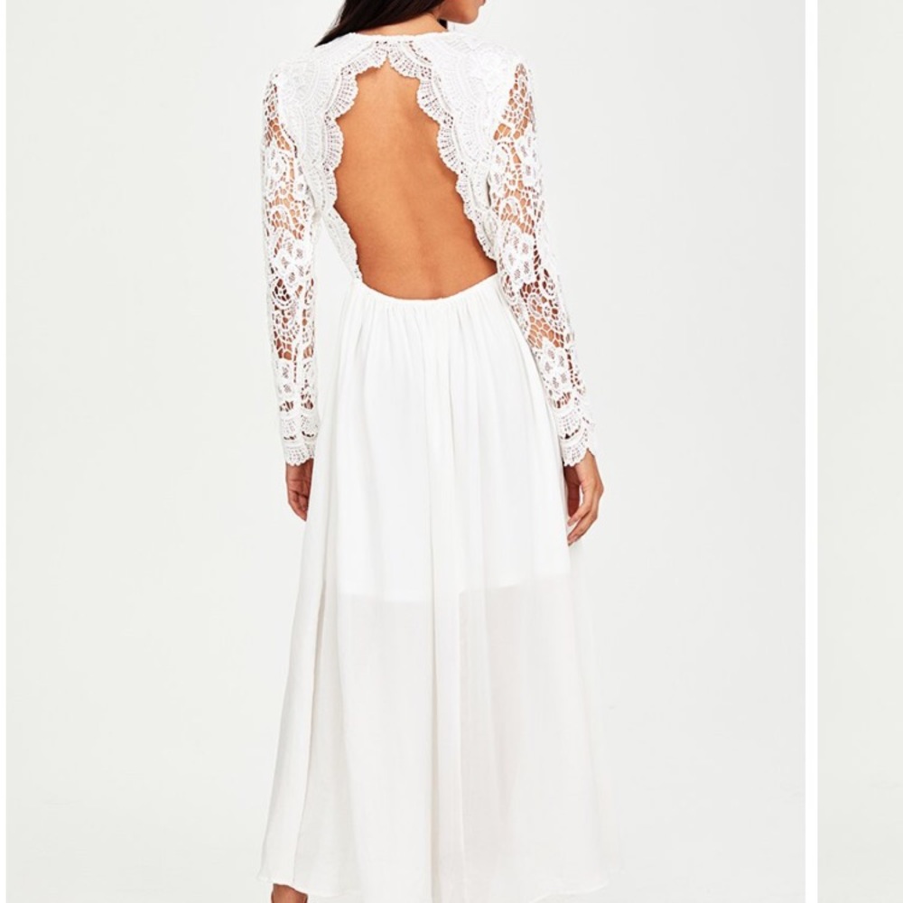 Lace white long sleeve dress